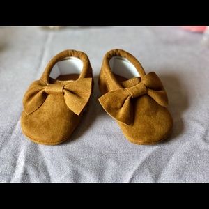 Baby moccasins. 🙂
